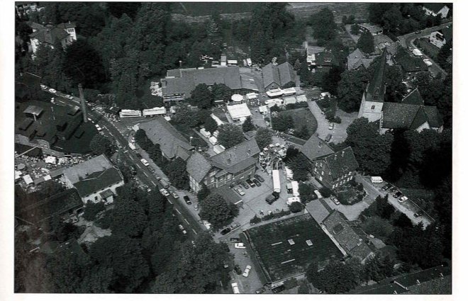 Der Isselhorster Trödelmarkt im Jahr 1984 (K. Piepenbrock)