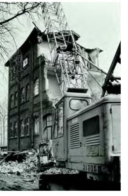 Historisches Archivfoto zeigt die ehemalige Weberei Elmendorf, die bis 1967 in Betrieb war und 1970 abgerissen