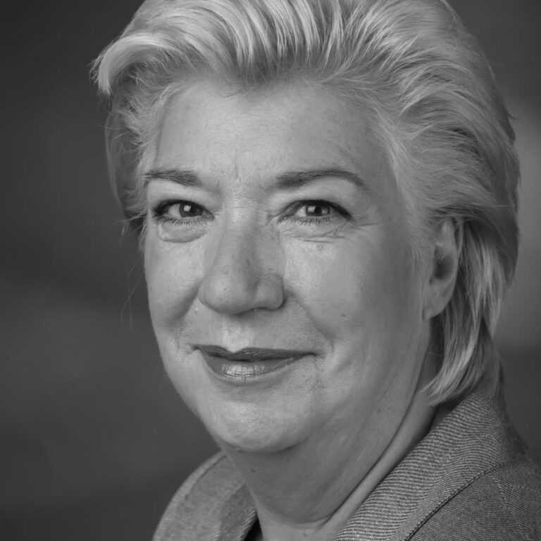 Lena Strothmann